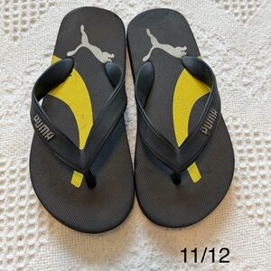 Puma Black and Yellow Kid’s Flip Flops - Size 10/11